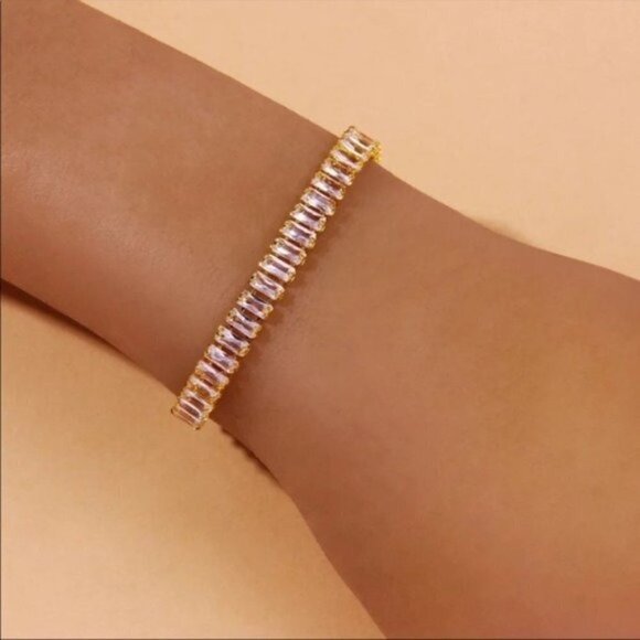 NEW Set of TWO SILVER Chain Clear Baguette Cut Crystals Dainty Bracelets - Picture 2 of 9